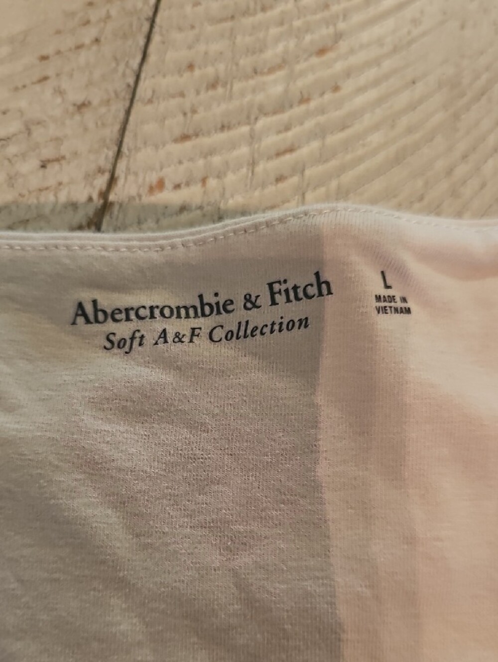 Abercrombie & Fitch Women’s Sleeveless Snap-Front Bodysuit Bundle LIKE NEW - Picture 3 of 7